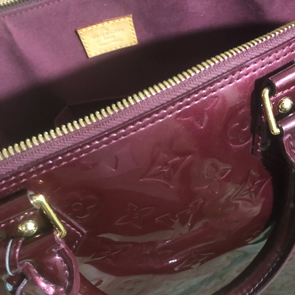 Authentic Louis Vuitton Alma GM Rouge Fauviste bag - Picture 4 of 8